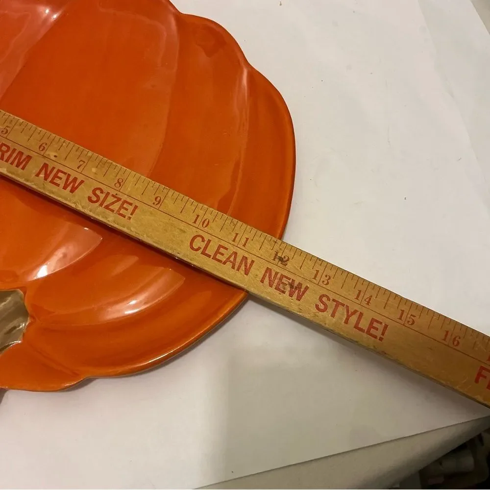 At home Orange Pumpkin-Shaped Dinner Plate